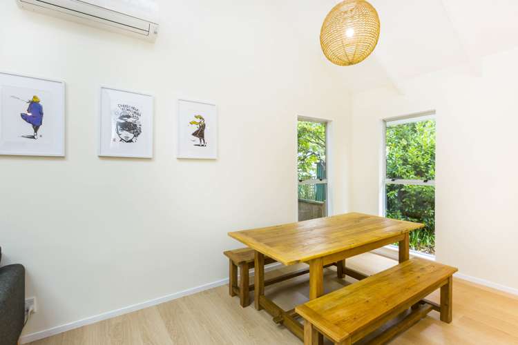 23a Heretaunga Square Silverstream_6