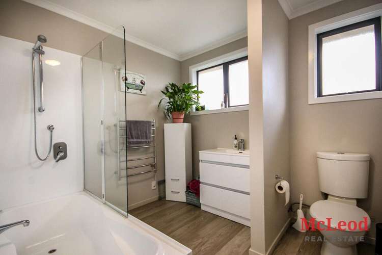 68 Middle Road Allenton_13