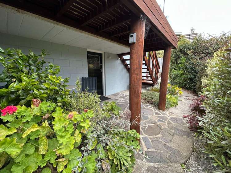 84 Marine Drive Diamond Harbour_12