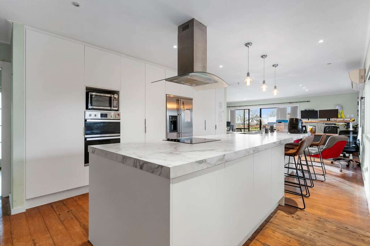 180 Andrews Road_5