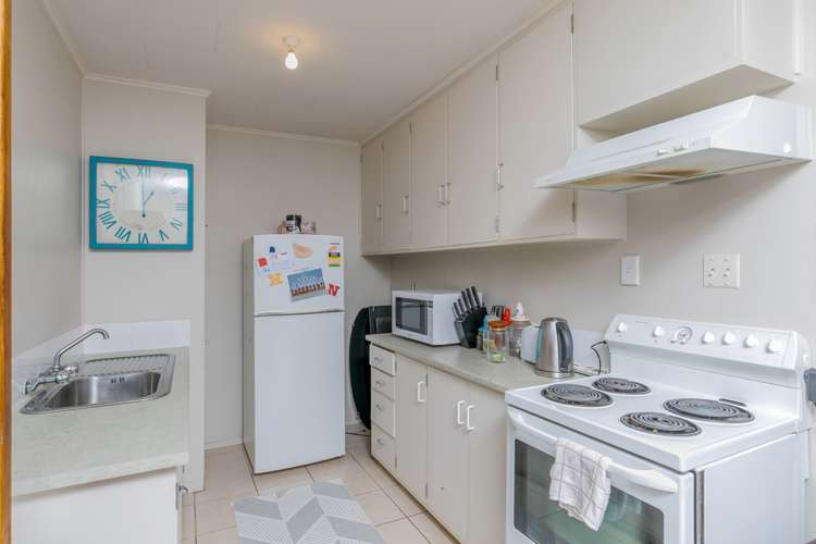 2/108 Titirangi Road New Lynn_19