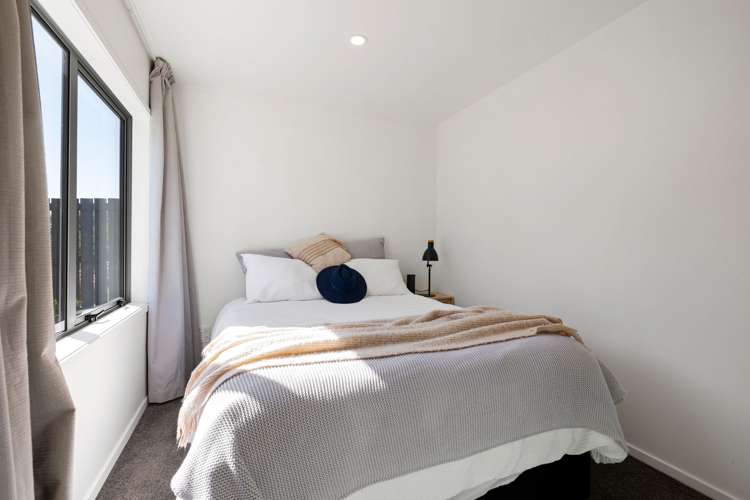 7 Exeter Street Glenview_23