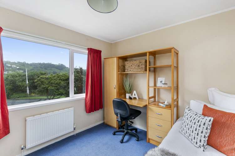 6 John Witton Drive Crofton Downs_10