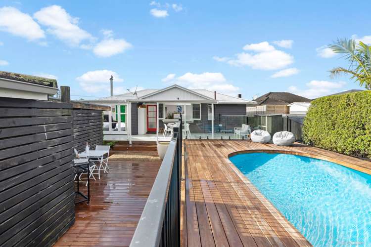 712 Te Atatu Road Te Atatu Peninsula_9