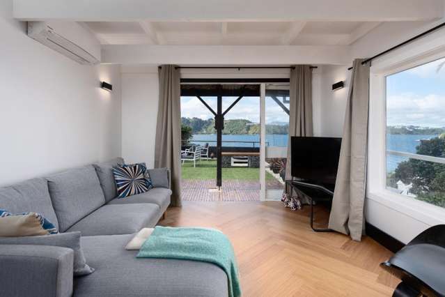 90 Evans Bay Parade 1346_1