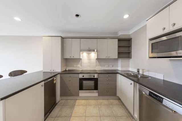 60/51 Ireland Road Mt Wellington_4