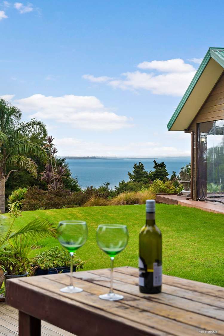 9f Laingholm Drive Laingholm_27