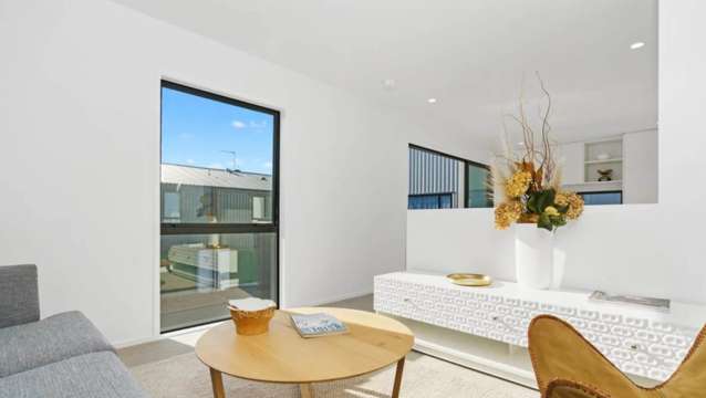 8 Lange Mews Mt Wellington_3