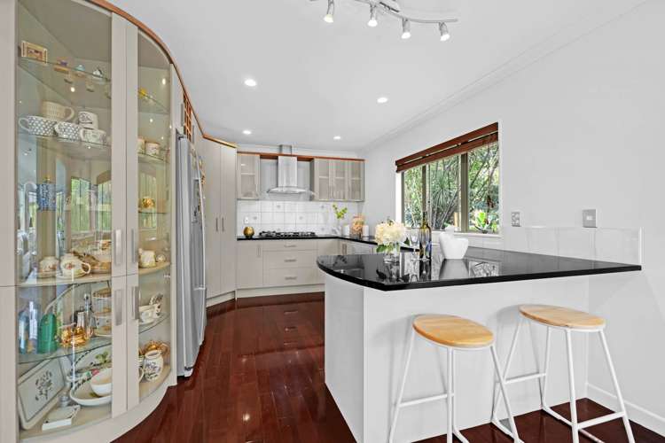 48 Bluebird Crescent Unsworth Heights_7