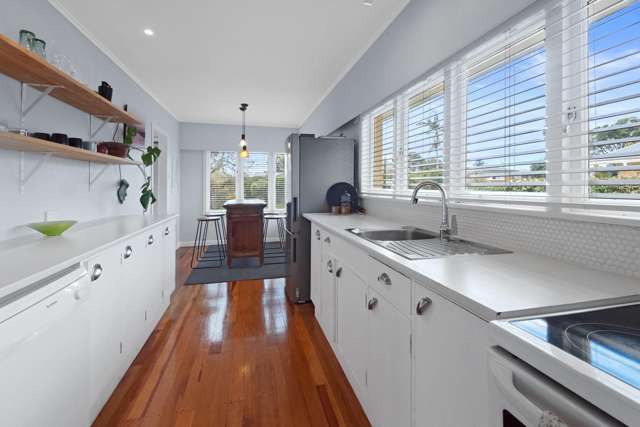 12 Kowhai Park Road Maunu_2