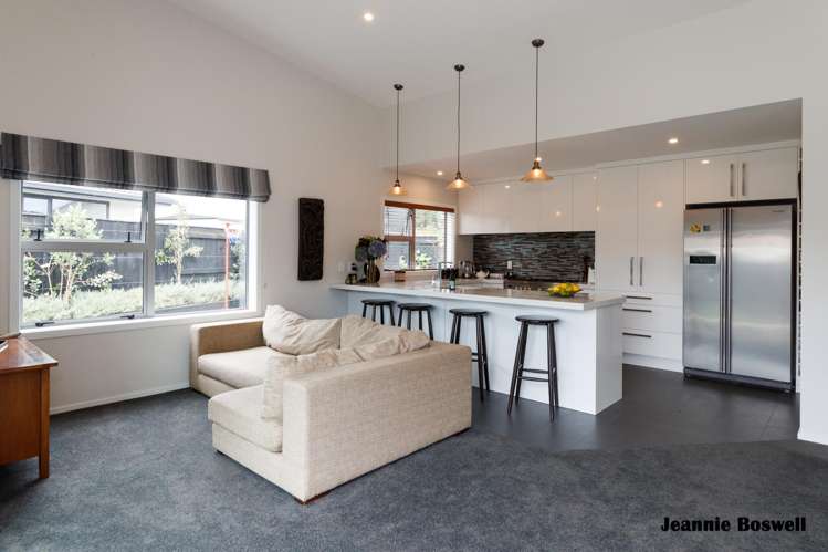 7 Morocco Terrace Kelvin Grove_2