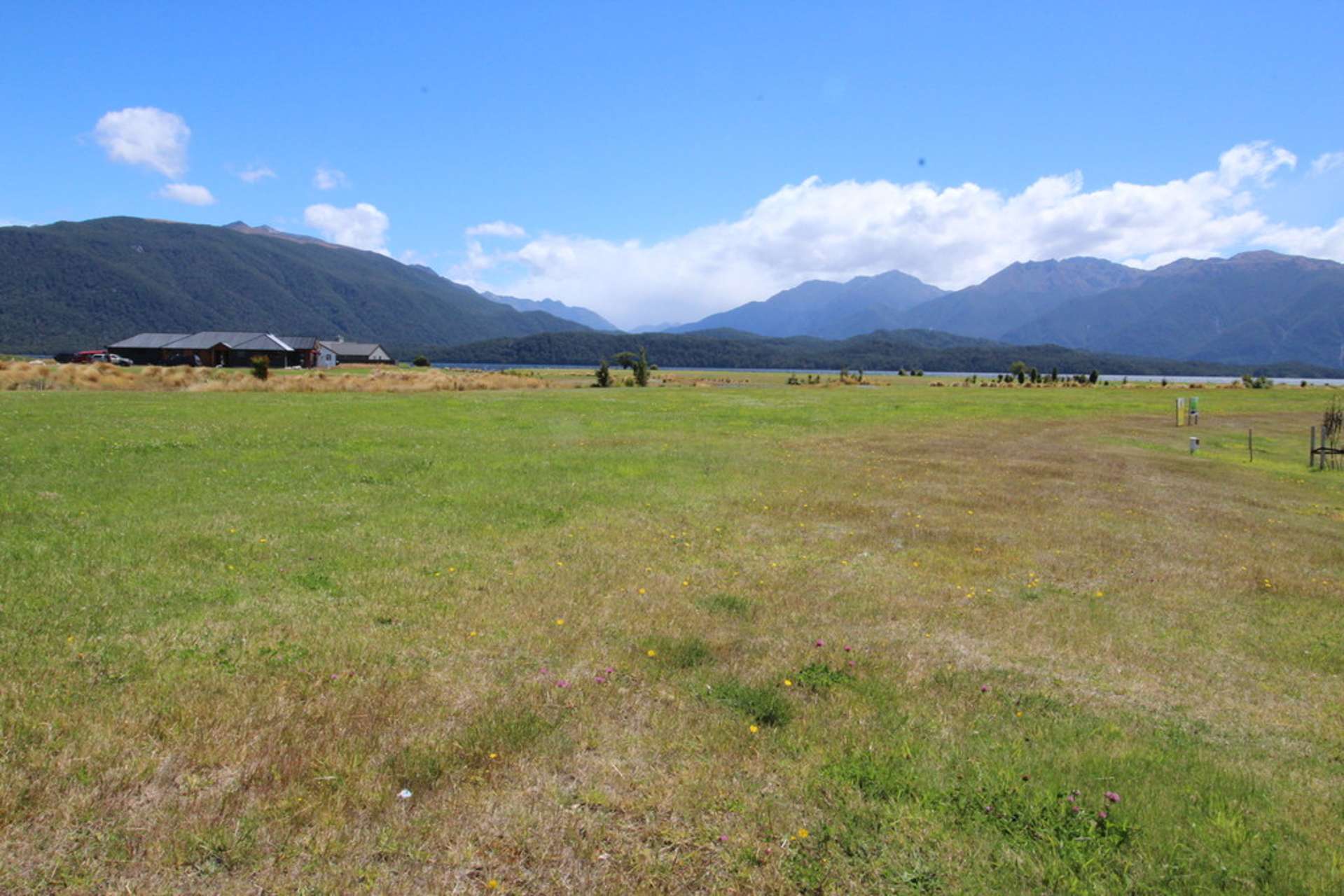 1 Red Deer Place Te Anau_0