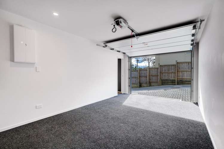 1/20 William Souter Street Forrest Hill_28