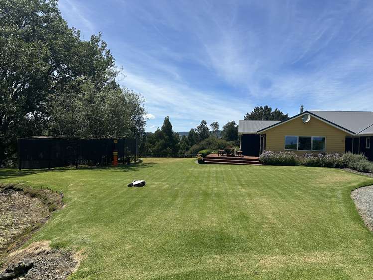 16 Nikau Lane Maungaturoto_0