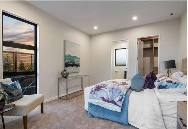 66 Tipu Crescent Milldale_7