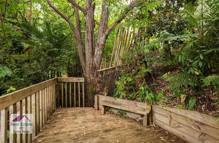 329 Beach Road (Off Pah Road) Onerahi_15