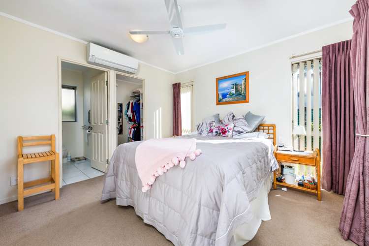 6 Lockington Avenue Henderson_12