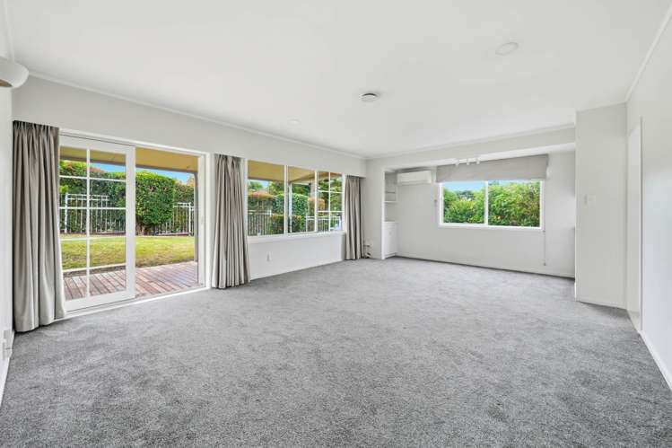 1/27 Parkhill Road Mellons Bay_2