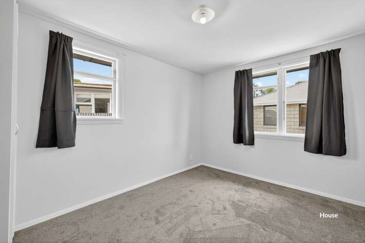 49 Doreen Street Aranui_10