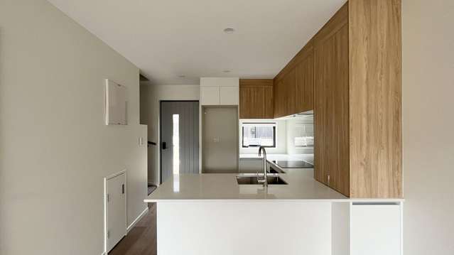 4/474 West Coast Road 1665_2