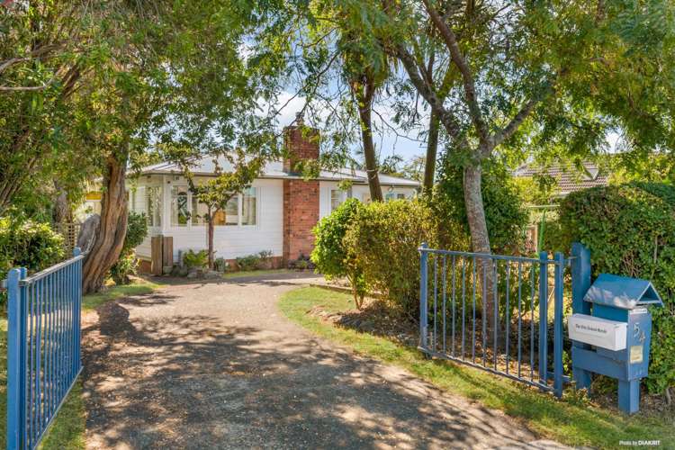 54 Botany Road Botany Downs_2