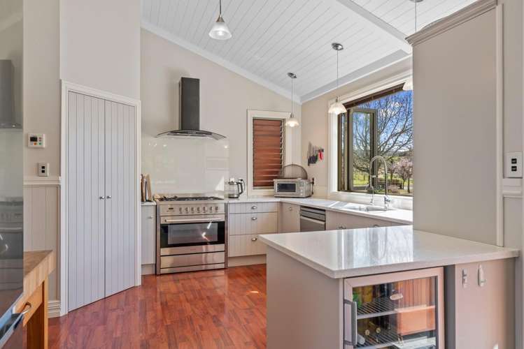 83 Hitiri Road Kinloch_16
