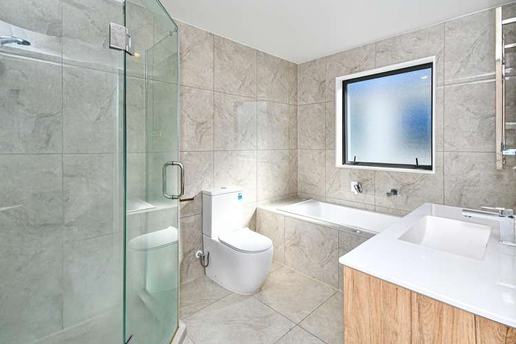 77 Rashni Road Flat Bush_18