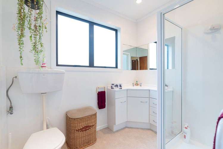 36A Kowhatu Road Greenlane_12
