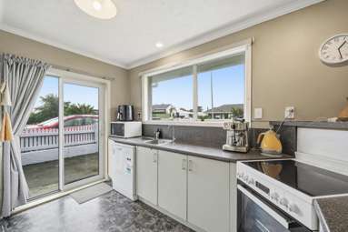 22 Orwell Crescent_3