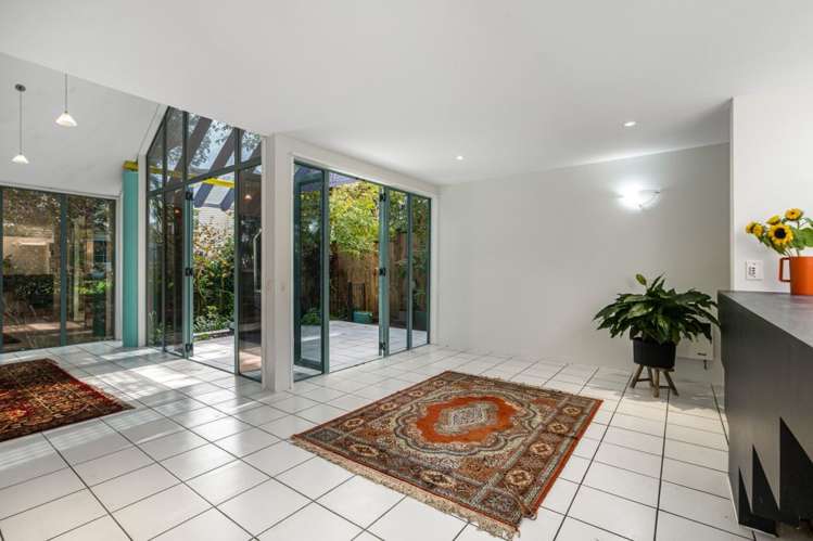 2 Moata Place Devonport_16