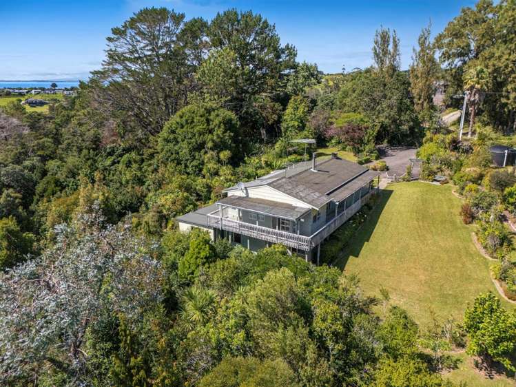 1125 Whangaparaoa Road Tindalls Beach_39