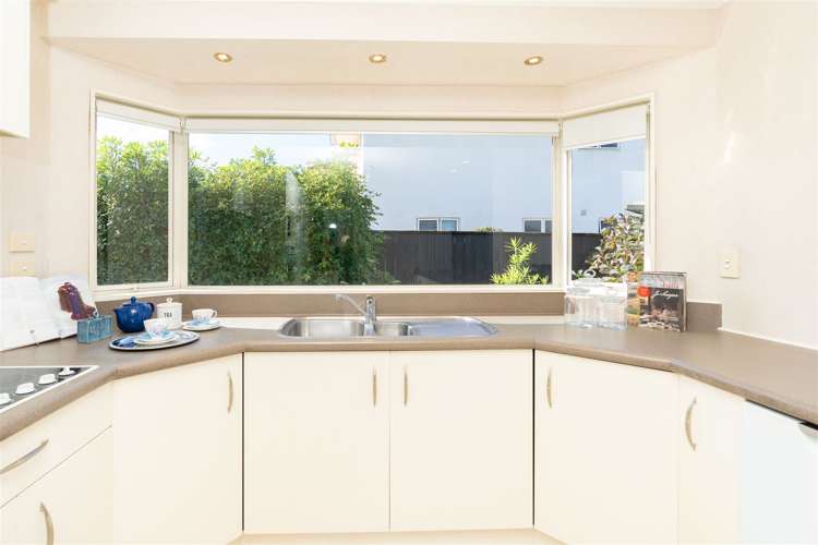 11 Toi Toi Place Flagstaff_12