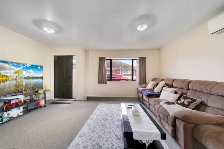 2/112 Gray Avenue Papatoetoe_5