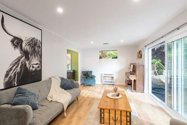 9 Harold Grove Stokes Valley_4