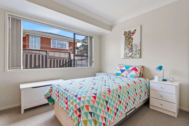 2/24 Penzance Road Mairangi Bay_11