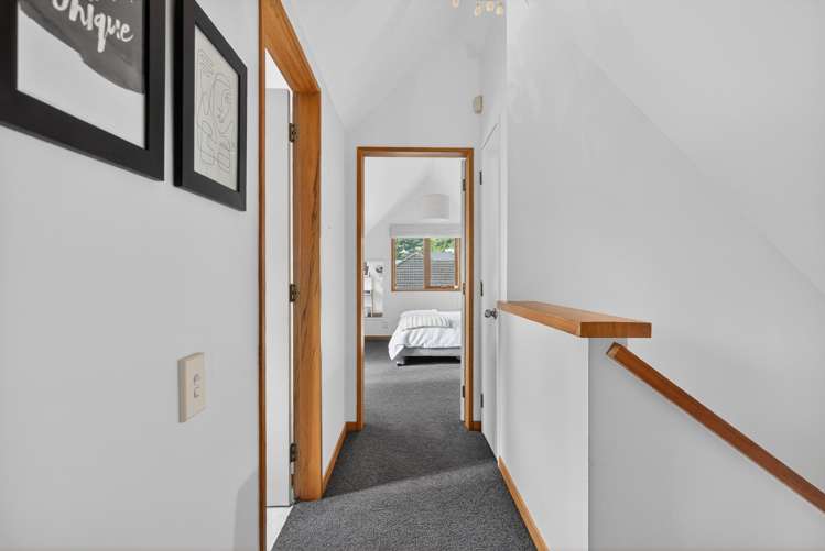 2/130 Muritai Road Eastbourne_13