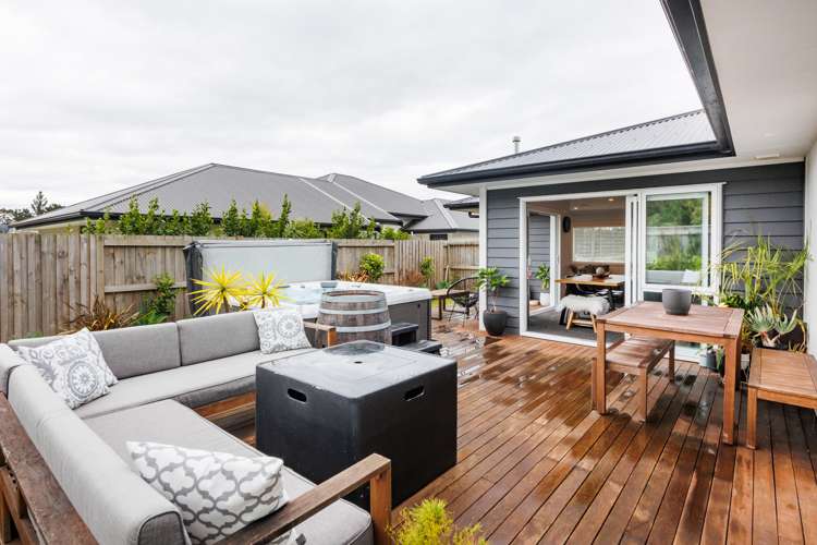 41 Coutts Way Fitzherbert_12