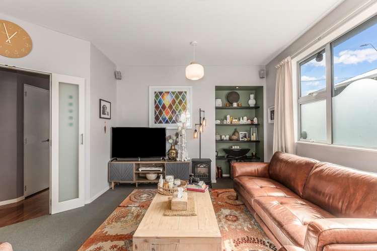 14 Jessie Street Petone_10