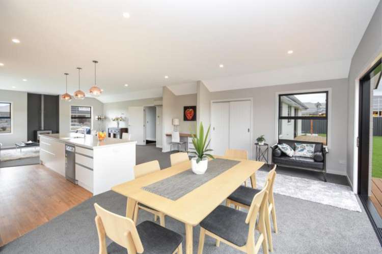 37 Anderton Crescent Mosgiel_3