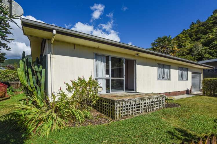 7 Silverbirch Grove The Brook_13