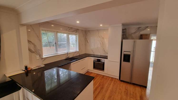 1/110 Lynwood Road Te Atatu South_31