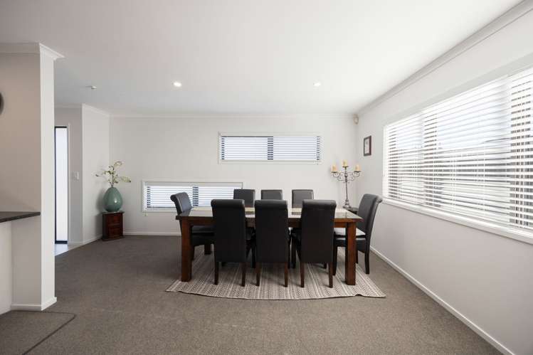 20 Trewern Avenue Chartwell_5