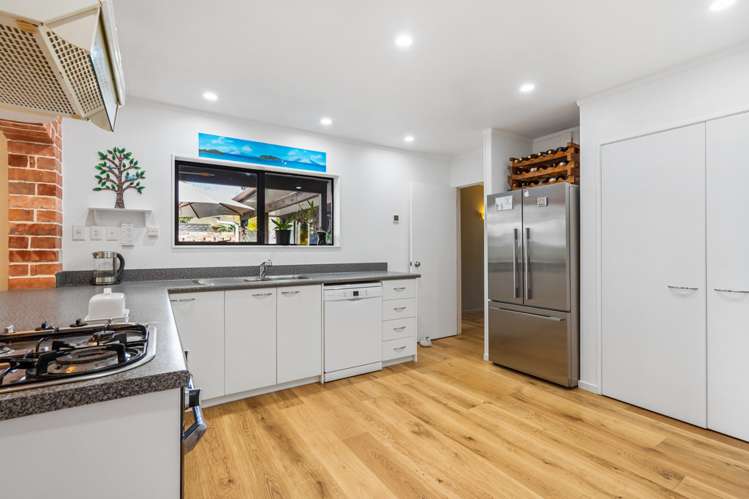 12 Four Trees Cockle Bay_24