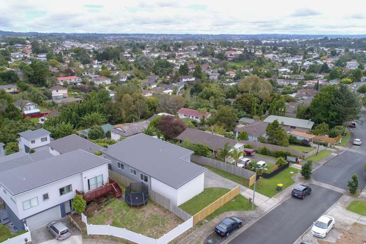 49 Leo Street Glen Eden_29