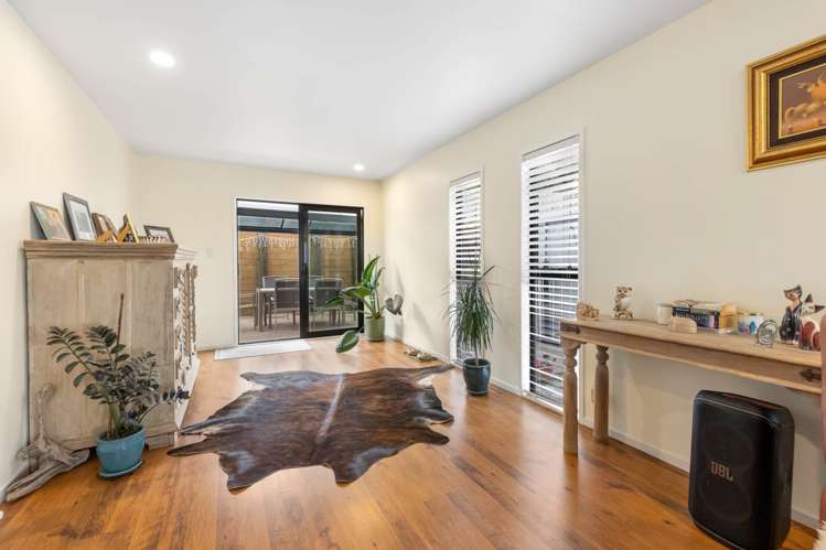 1/26 Ronald Macken Place Windsor Park_2