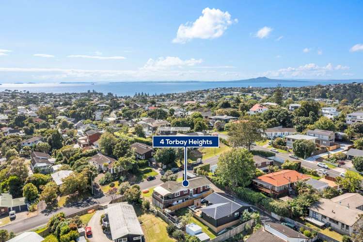 4 Torbay Heights Torbay_10