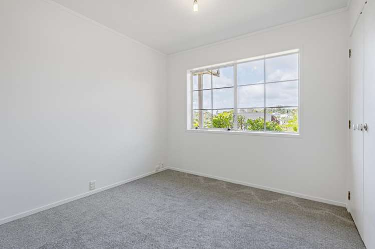 49 Centorian Drive Windsor Park_18