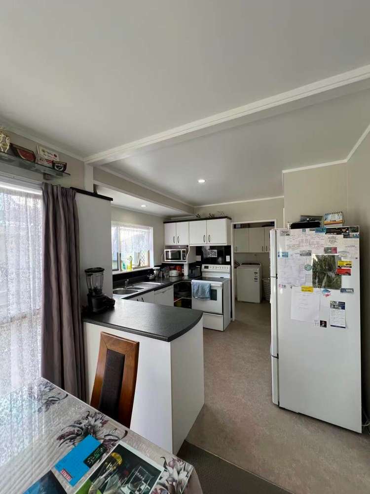 44 Galsworthy Place Bucklands Beach_10