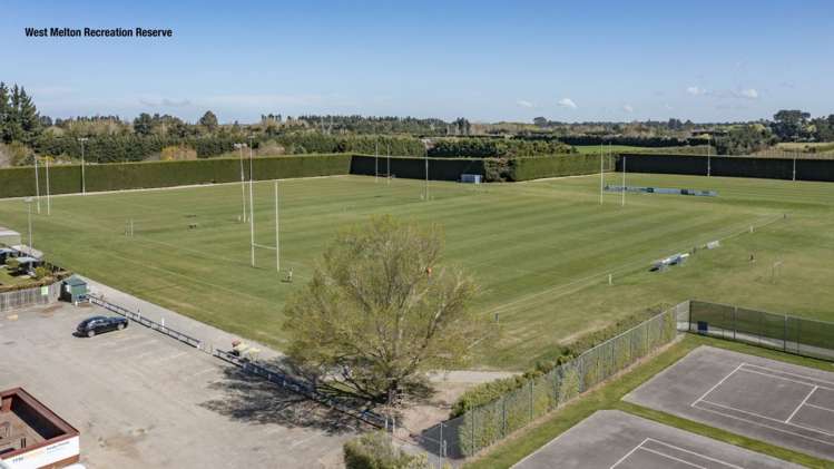 1 Paula Jane Lane West Melton_5