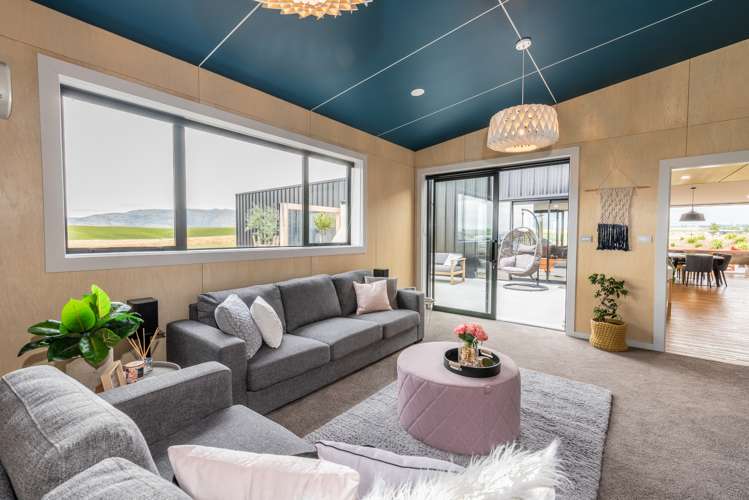 213 Golden Road Alexandra_5